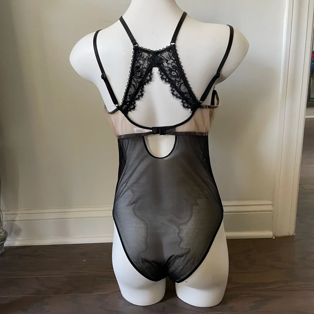 JEZEBEL NEW BLACK LACE TEDDY